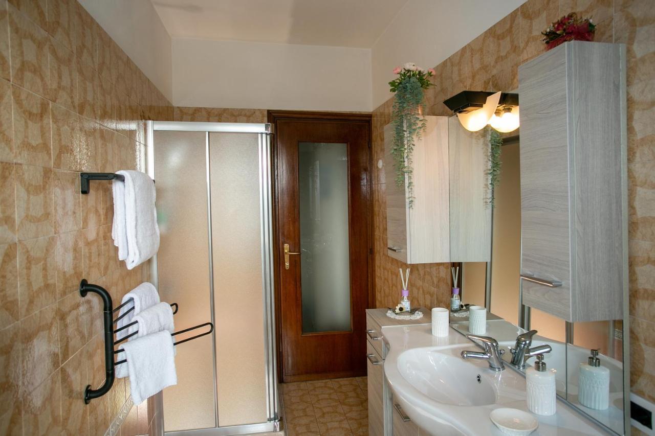 Casa Vacanze Heidi Vista Lago 베르바니아 외부 사진